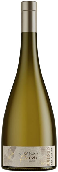 SIGNATURE WHITE BLEND 2022